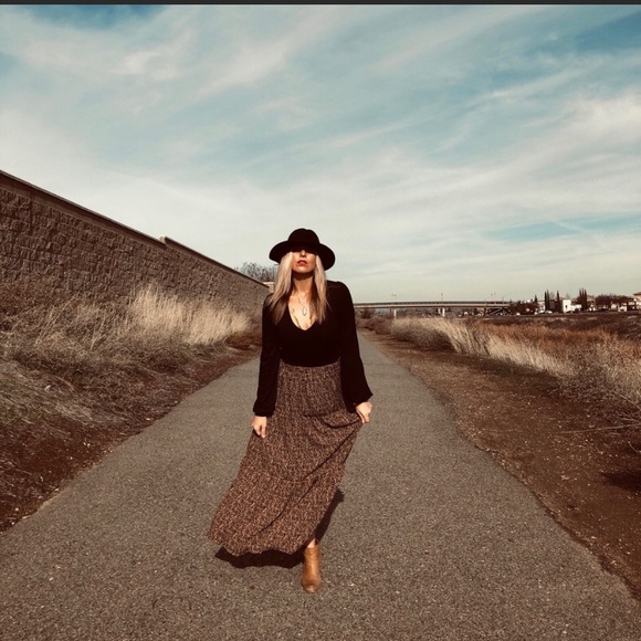 HP βπ»πΎπ
π΄π»π ππΏπΎππβ - Picture 2 of 5